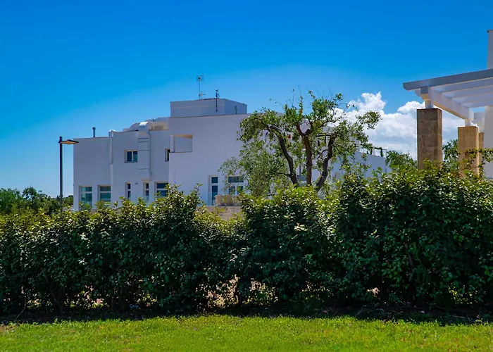 Cala Ponte, A Tribute PortfolioAlbergo